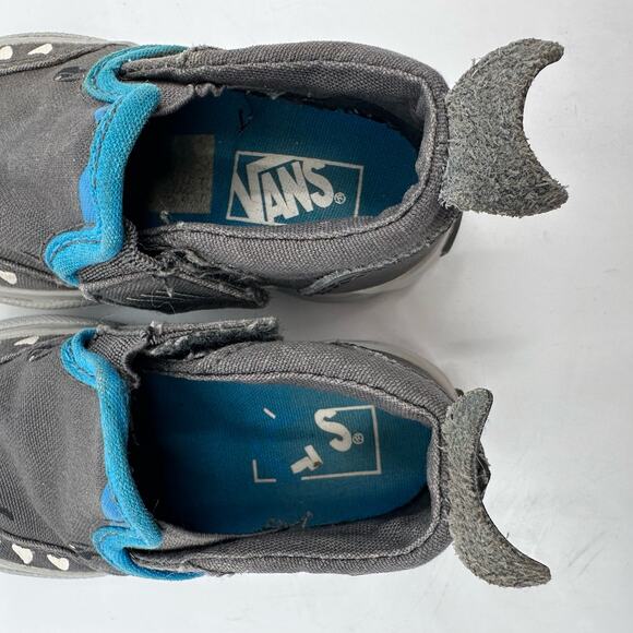 Vans Off The Wall Classic Slip-On V Shark Shoes Gray Blue Little Kids Size US 4 - Picture 6 of 9